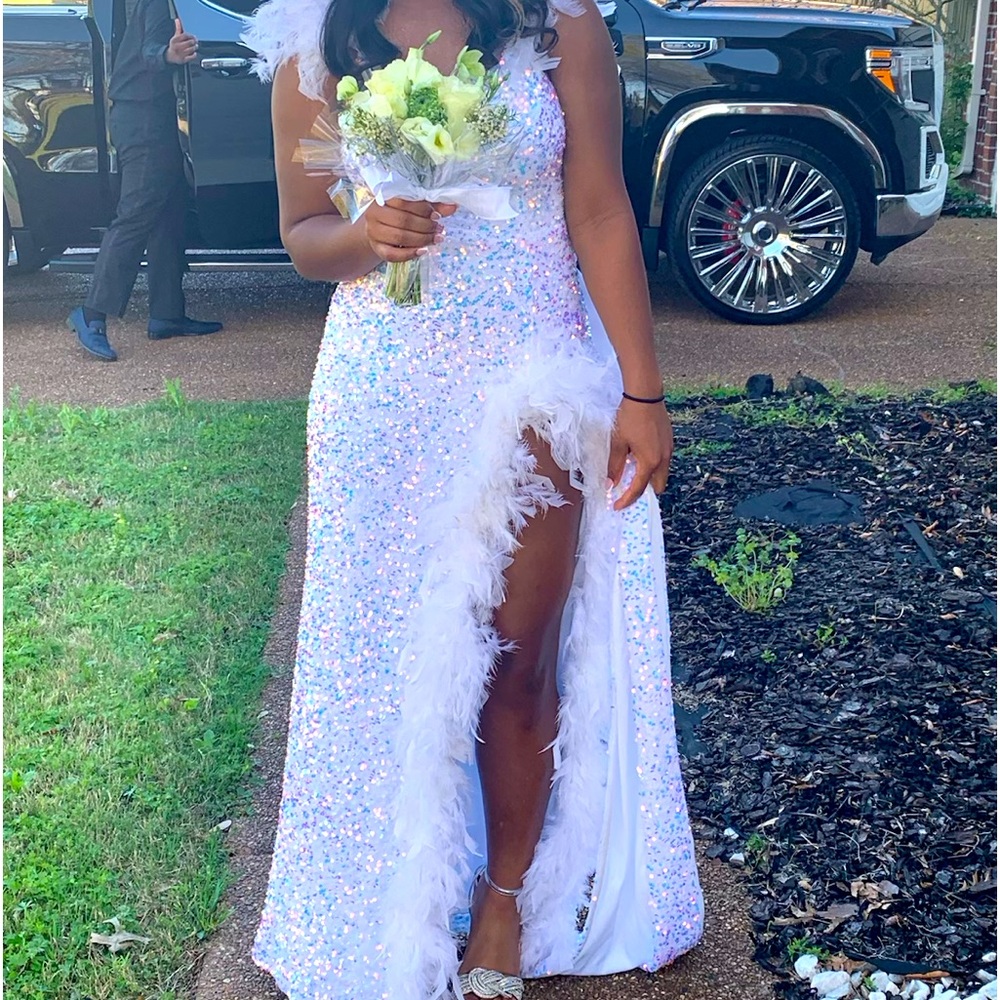 Prom dress for sale !!!! Only worn once !